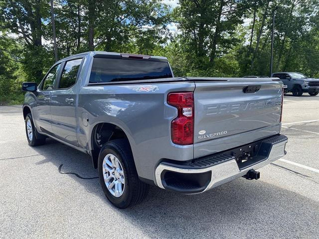 Used 2023 Chevrolet Silverado 1500 LT AWD/4WD image 29