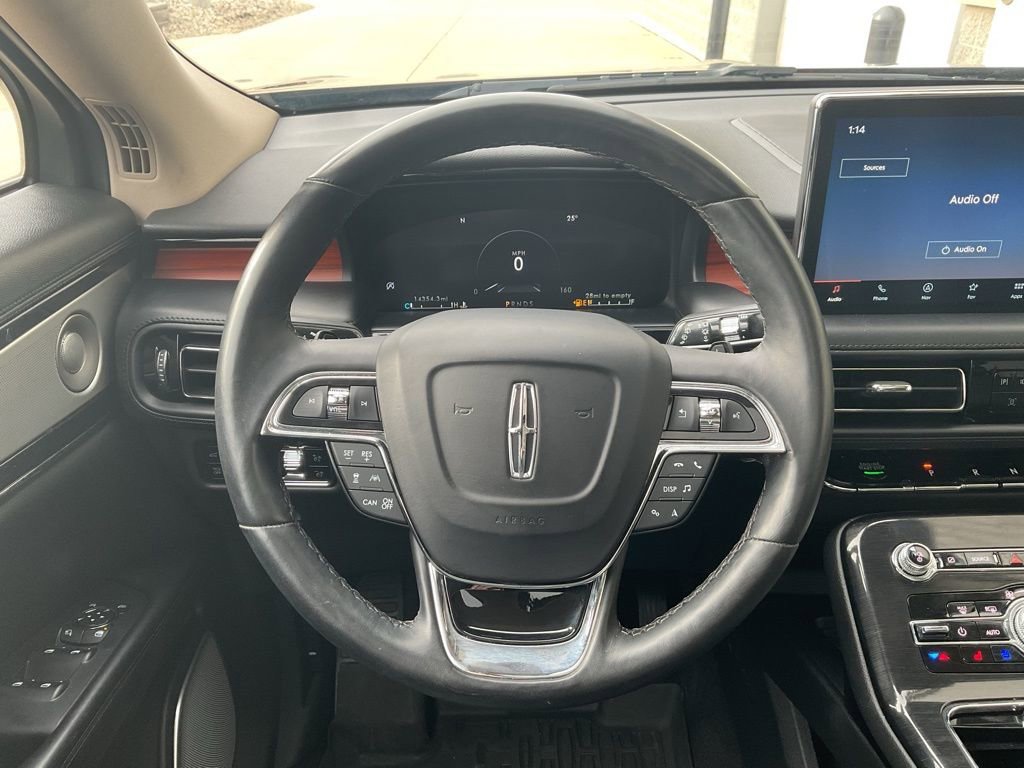 Used 2023 Lincoln Nautilus Reserve w/ Equipment Group 202A AWD/4WD image 8