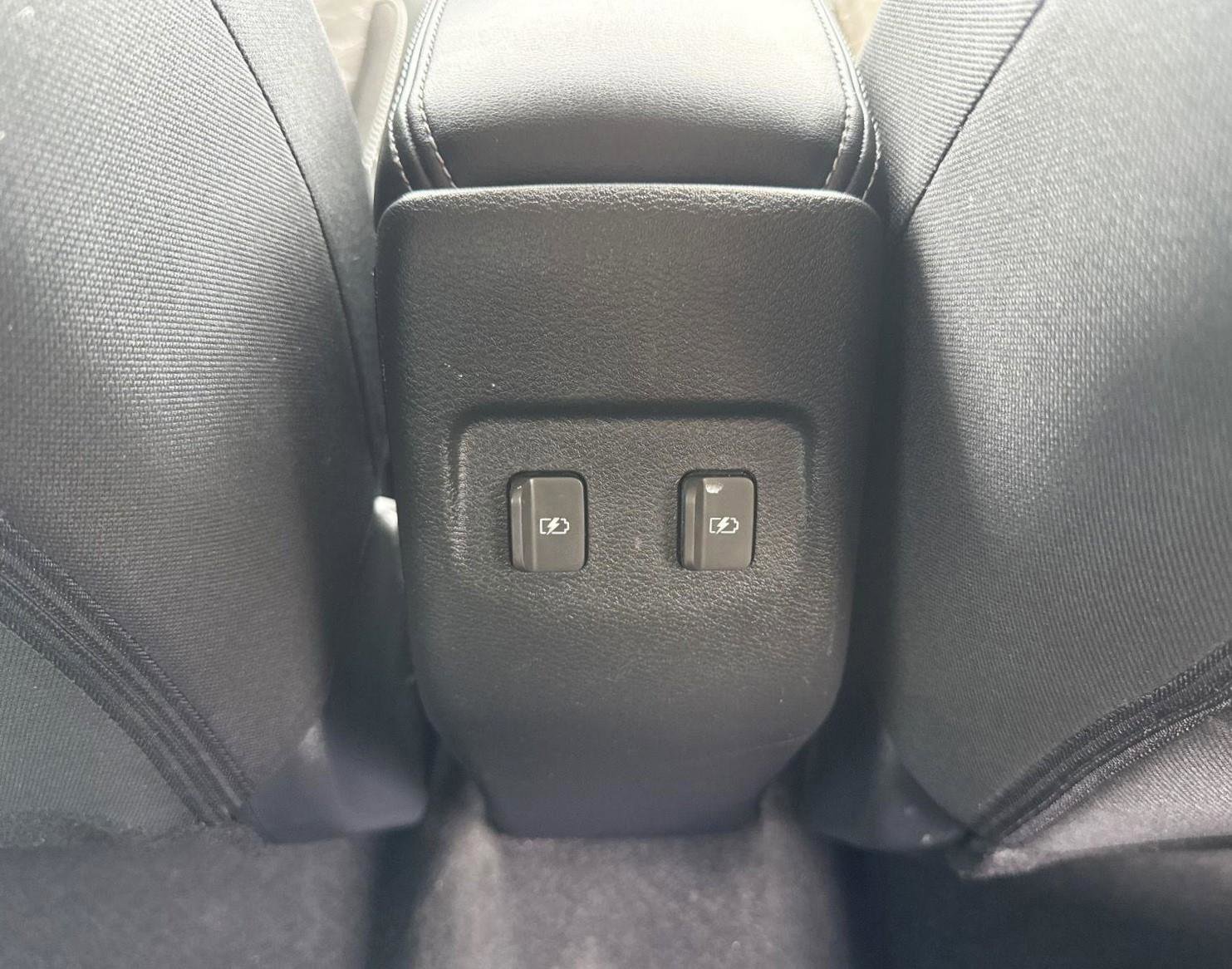 Used 2023 Nissan Kicks SV image 36