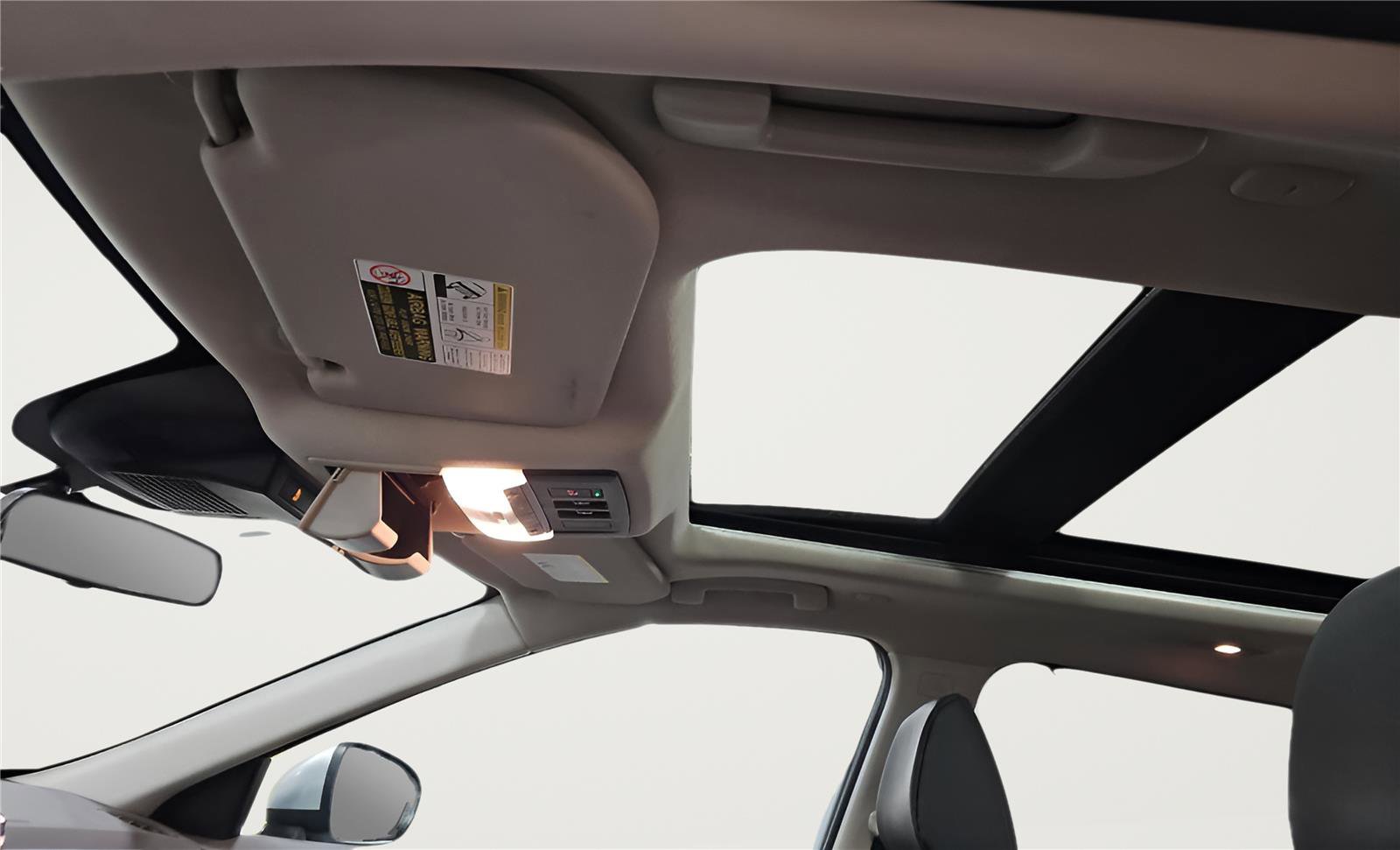 Used 2023 Nissan Rogue SV w/ SV Premium Package image 23