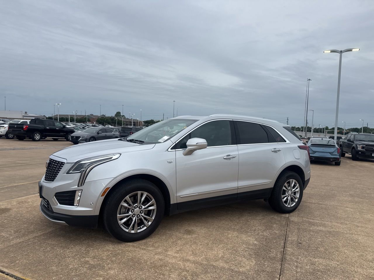 Used 2020 Cadillac XT5 Premium Luxury FWD image 9