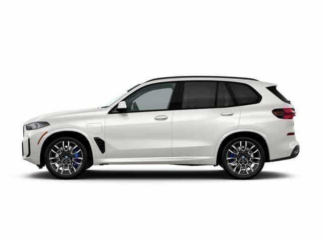 Used 2026 BMW X5 xDrive50e w/ M Sport Package AWD/4WD image 4