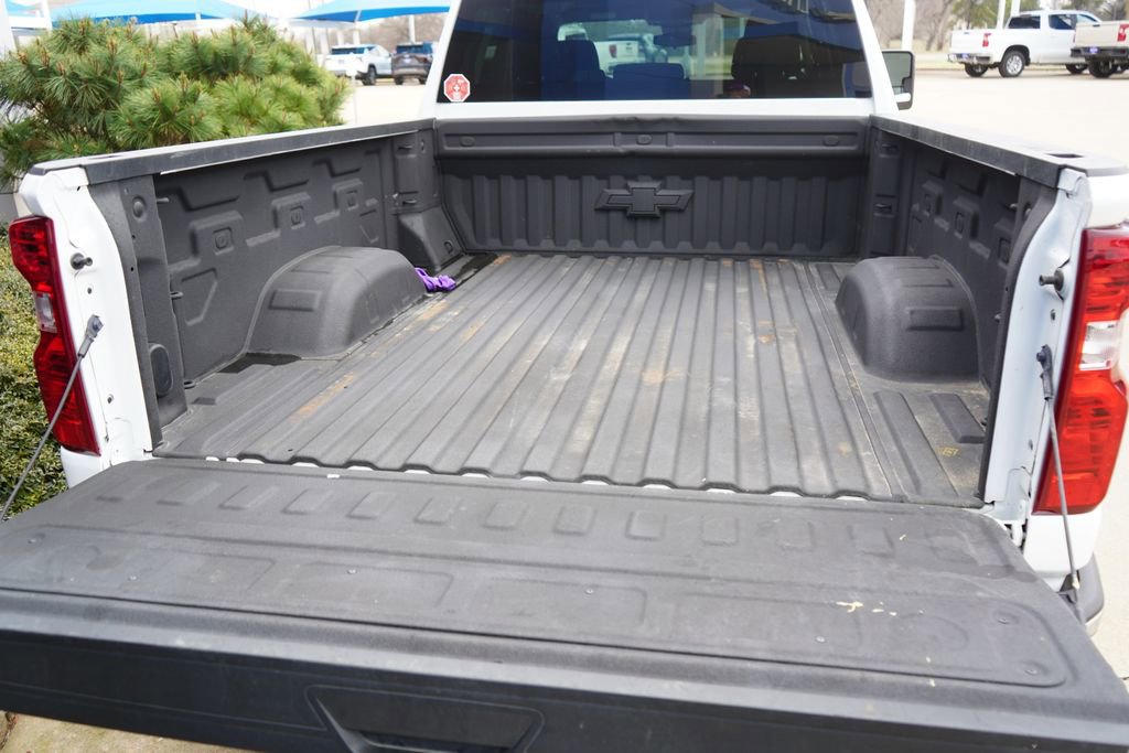 Used 2024 Chevrolet Silverado 2500 LT image 17