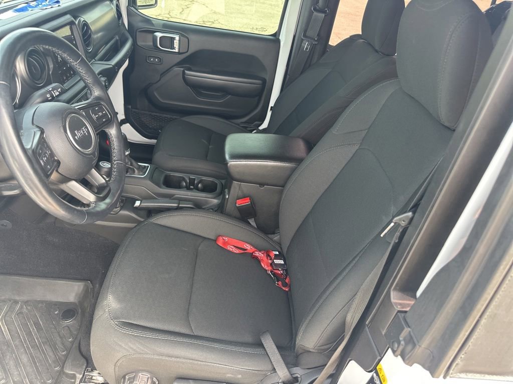 Used 2021 Jeep Wrangler Sport AWD/4WD image 7