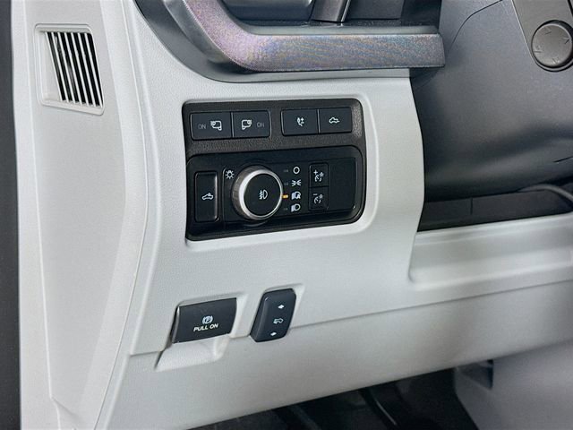 Used 2024 Ford F250 Limited w/ FX4 Off-Road Package image 12