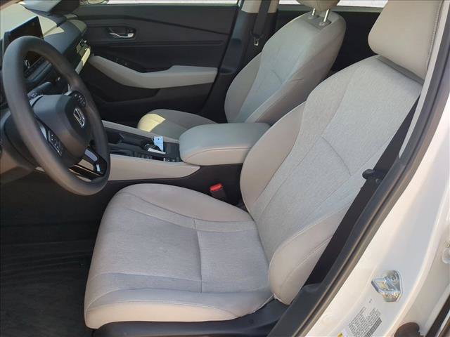 Used 2024 Honda Accord EX image 15