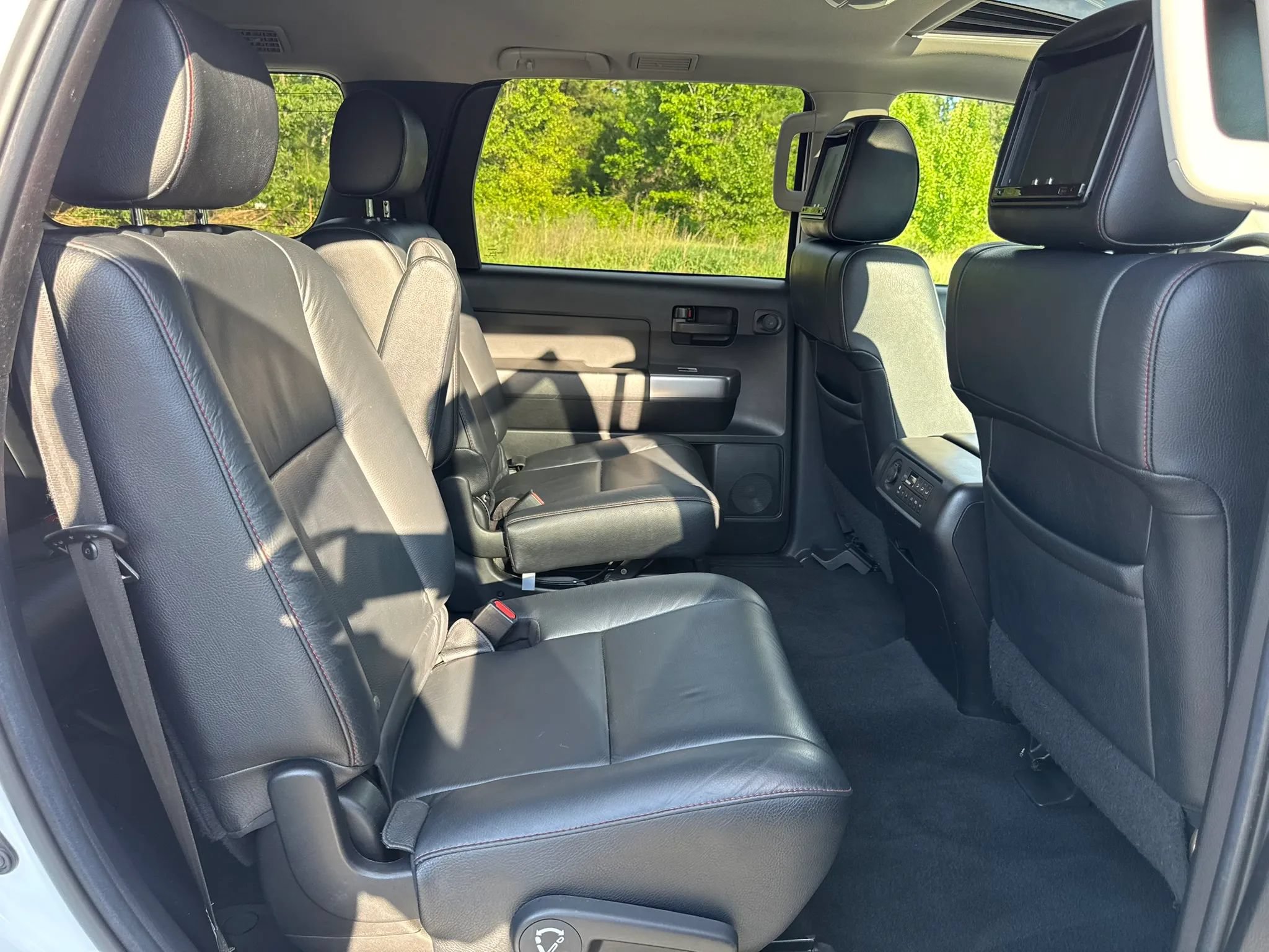 Used 2021 Toyota Sequoia TRD Pro AWD/4WD image 13