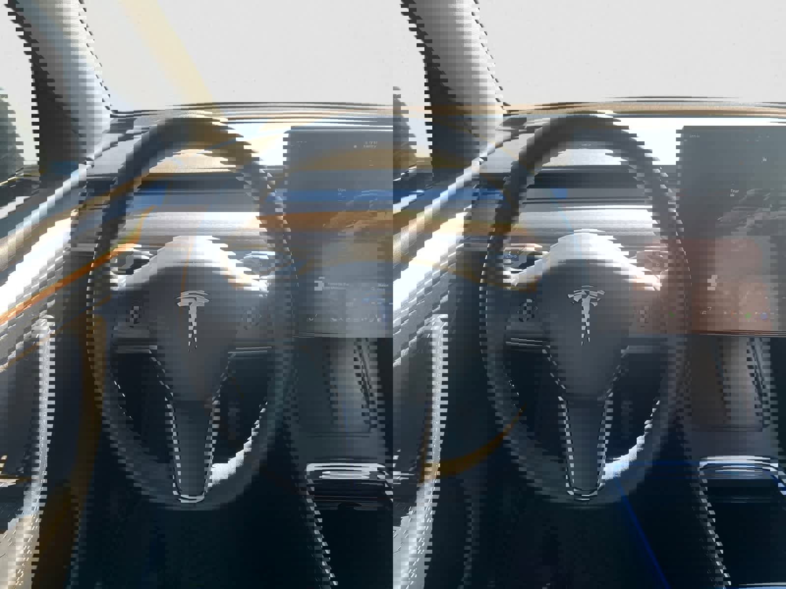 Used 2023 Tesla Model Y Long Range image 13