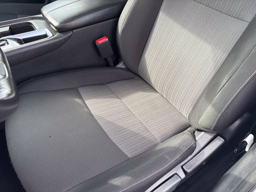 Used 2025 Nissan Sentra SV w/ All-Weather Package FWD image 13