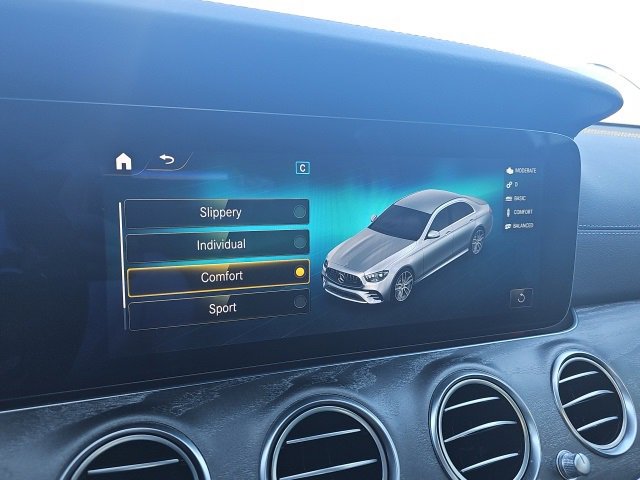 Certified 2022 Mercedes-Benz E 53 AMG 4MATIC Sedan image 26