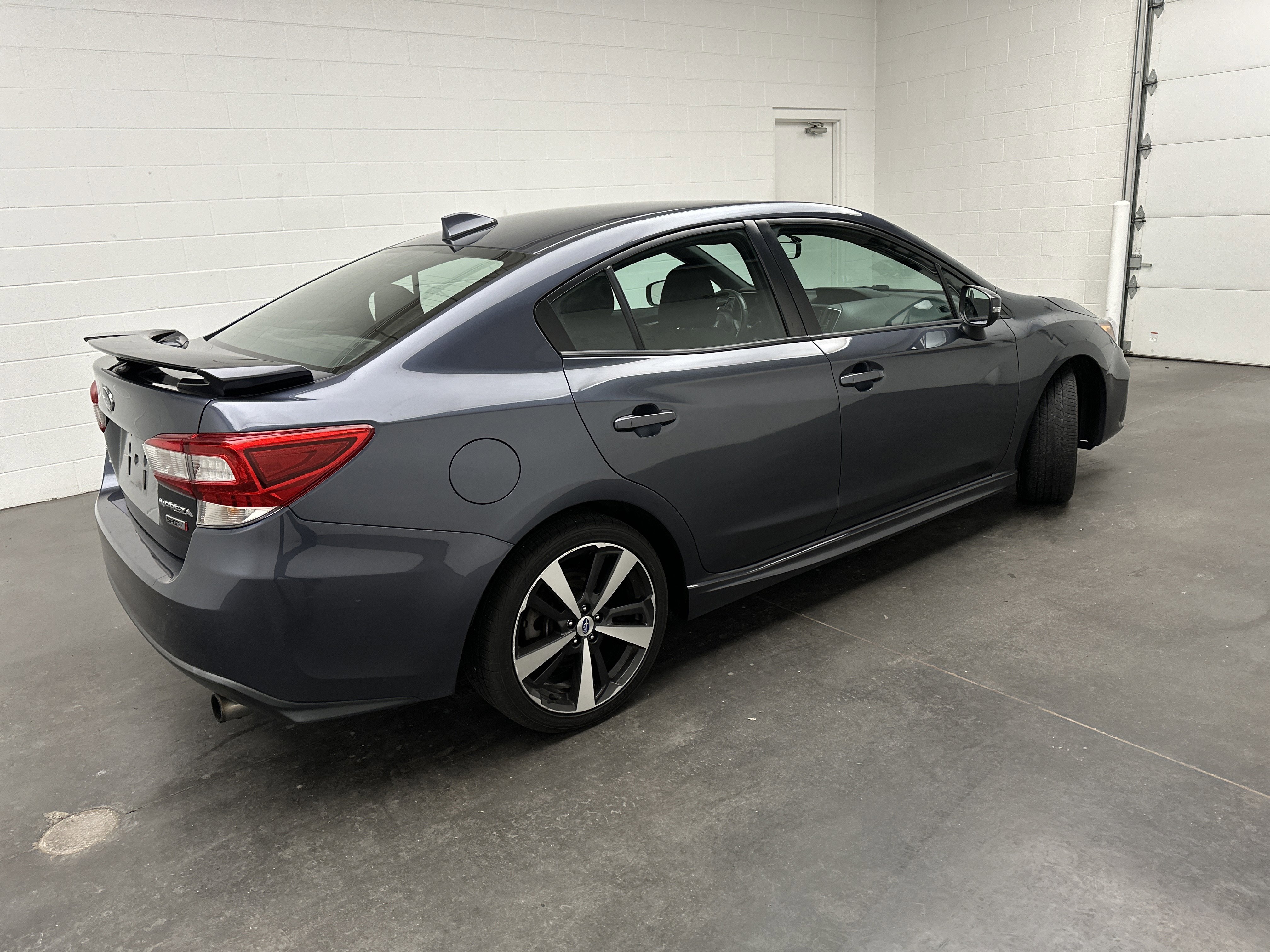 Used 2017 Subaru Impreza 2.0i Sport image 8