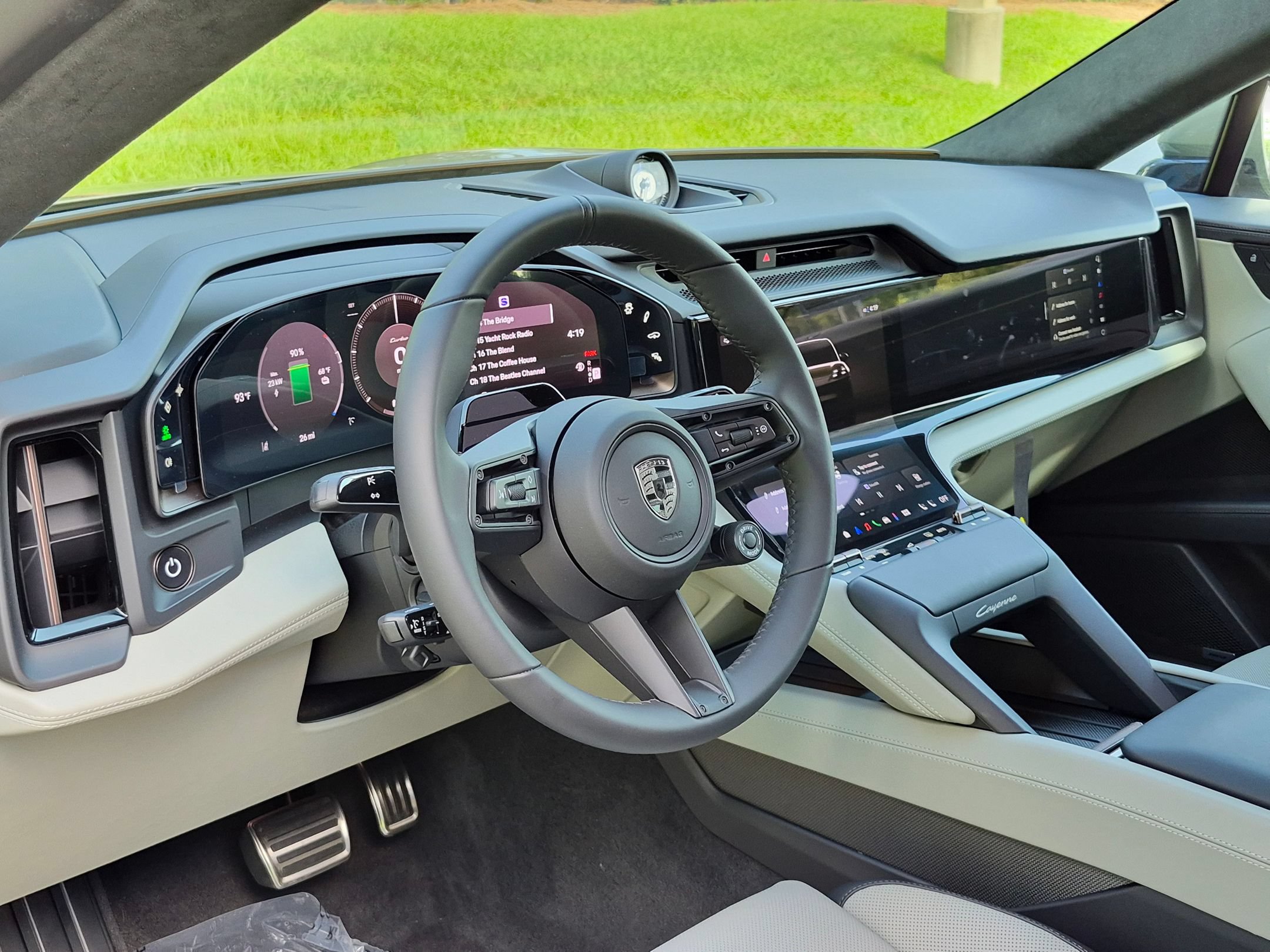 New 2026 Porsche Cayenne Turbo Electric AWD/4WD image 4