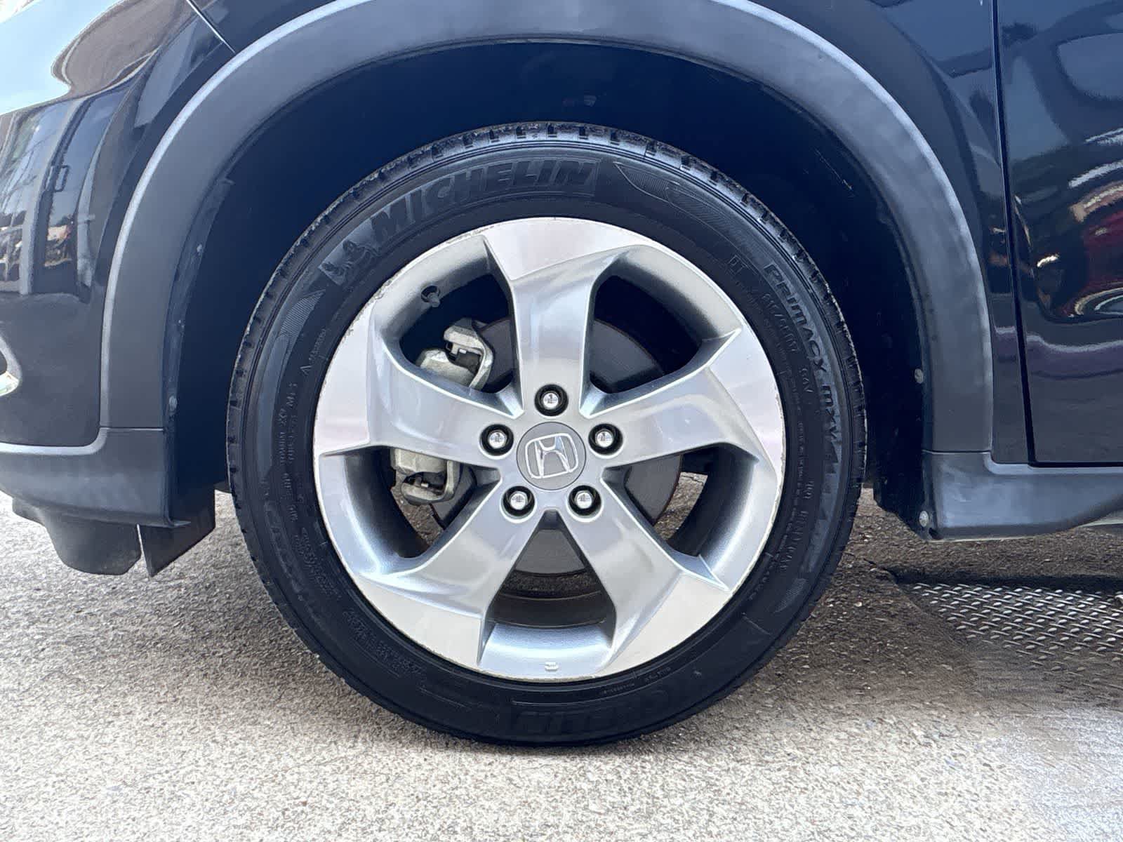 Used 2021 Honda HR-V LX image 12