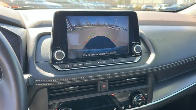 Certified 2023 Nissan Rogue SV w/ SV Premium B Package AWD/4WD image 18