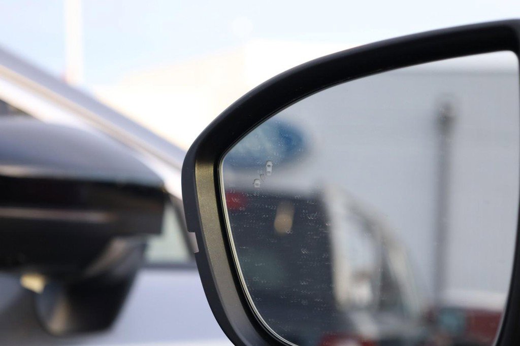 New 2026 Nissan Murano Platinum w/ Cargo Package image 25