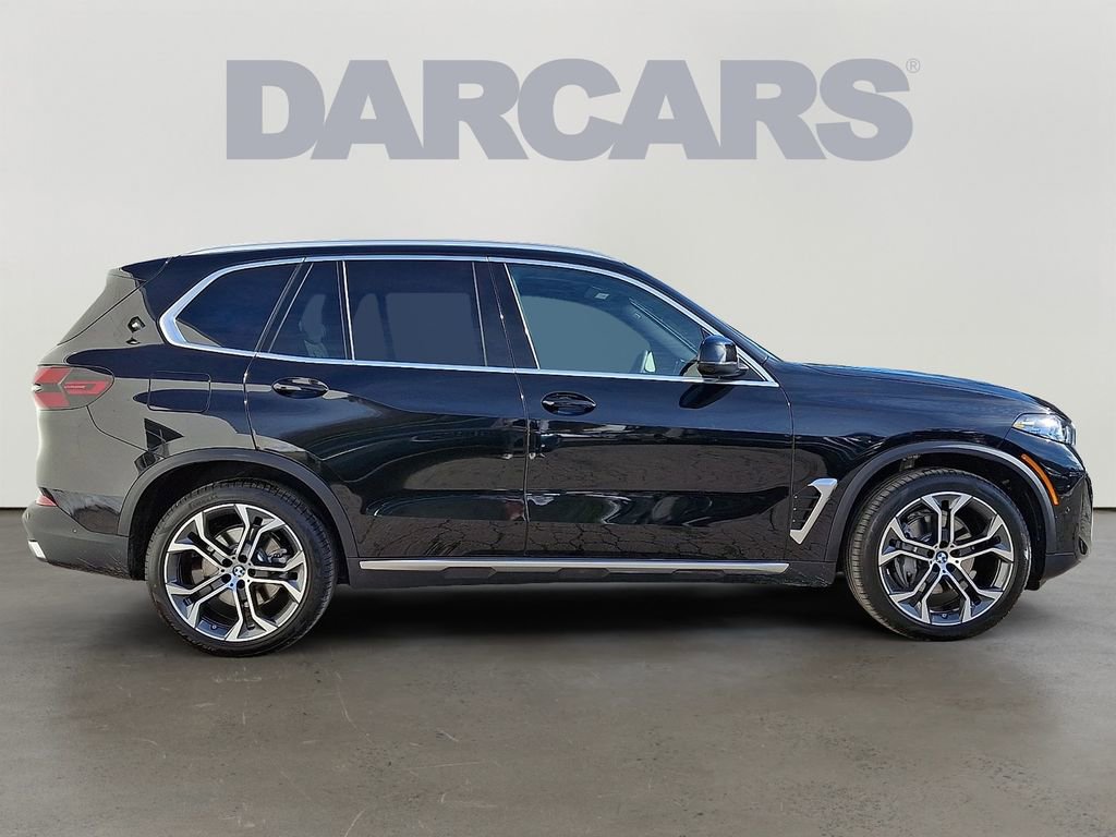 Used 2026 BMW X5 xDrive40i w/ Climate Comfort Package image 7