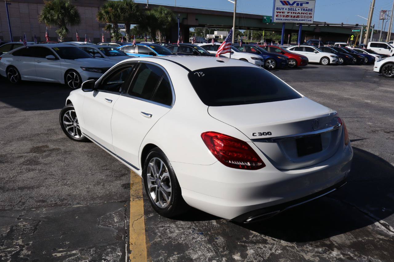 Used 2017 Mercedes-Benz C 300 Sedan image 5