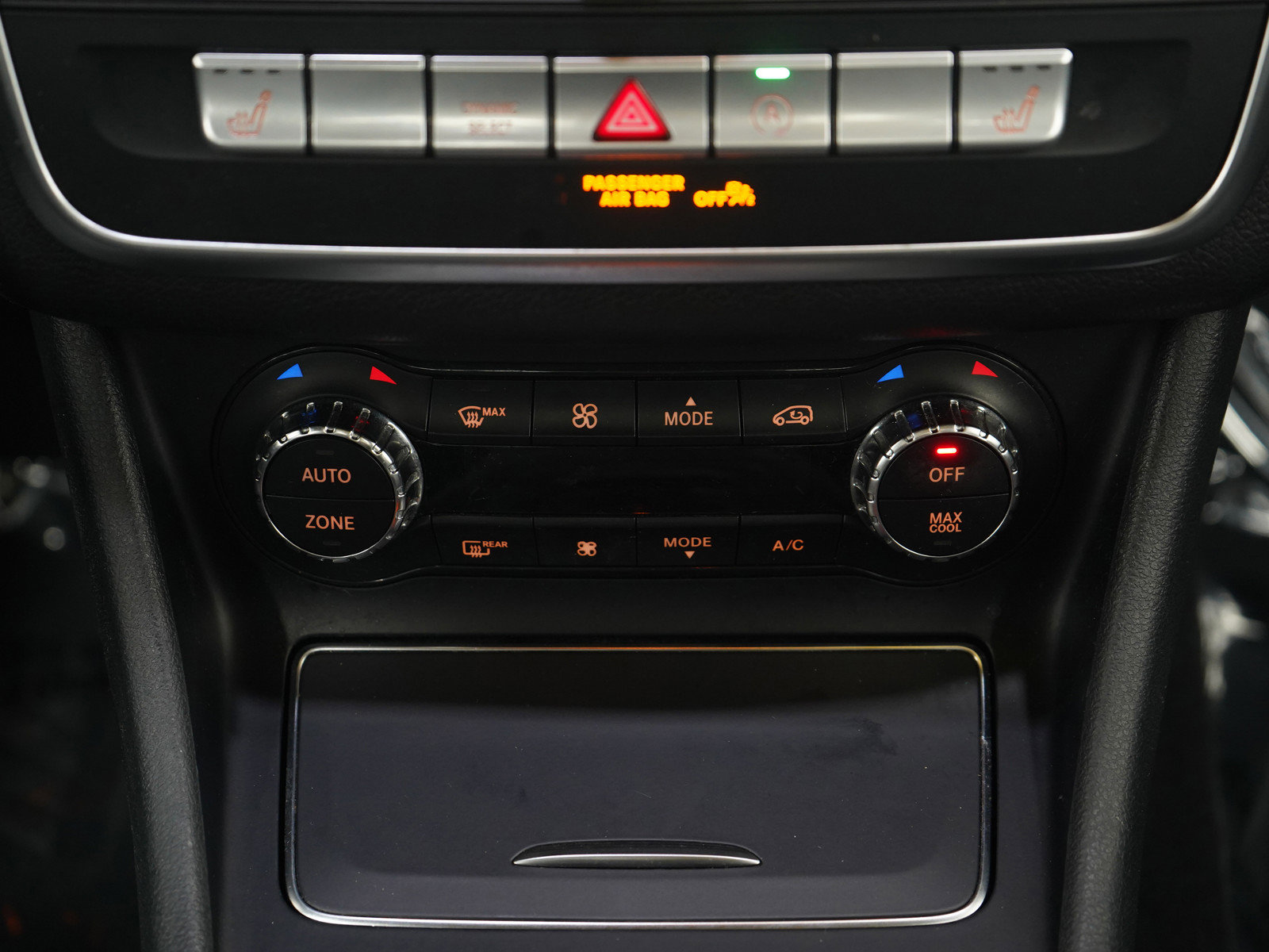 Used 2019 Mercedes-Benz CLA 250 4MATIC image 17