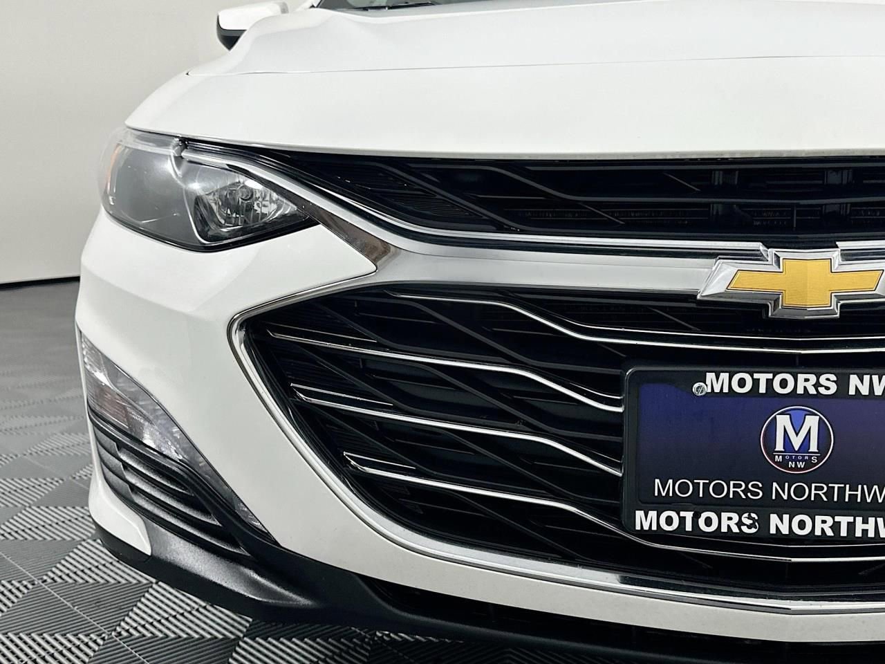 Used 2023 Chevrolet Malibu LT image 6