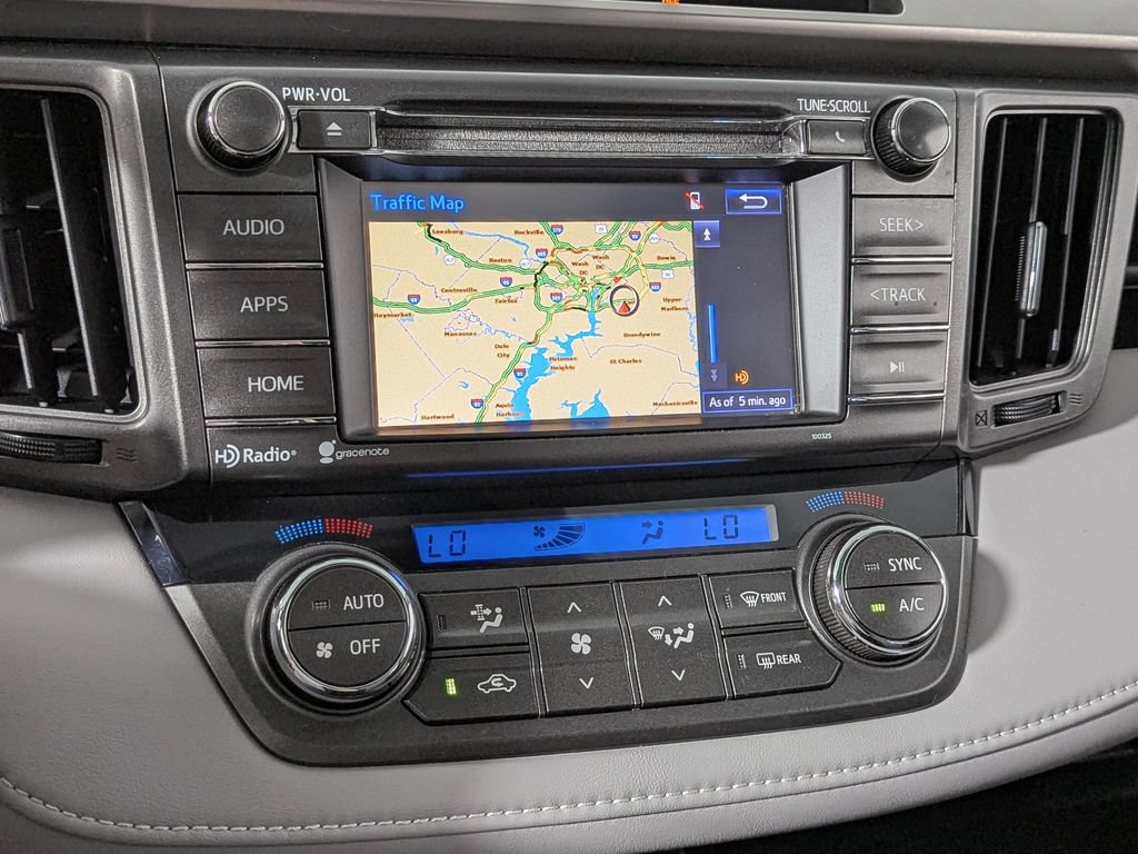 Used 2014 Toyota RAV4 XLE AWD/4WD image 33