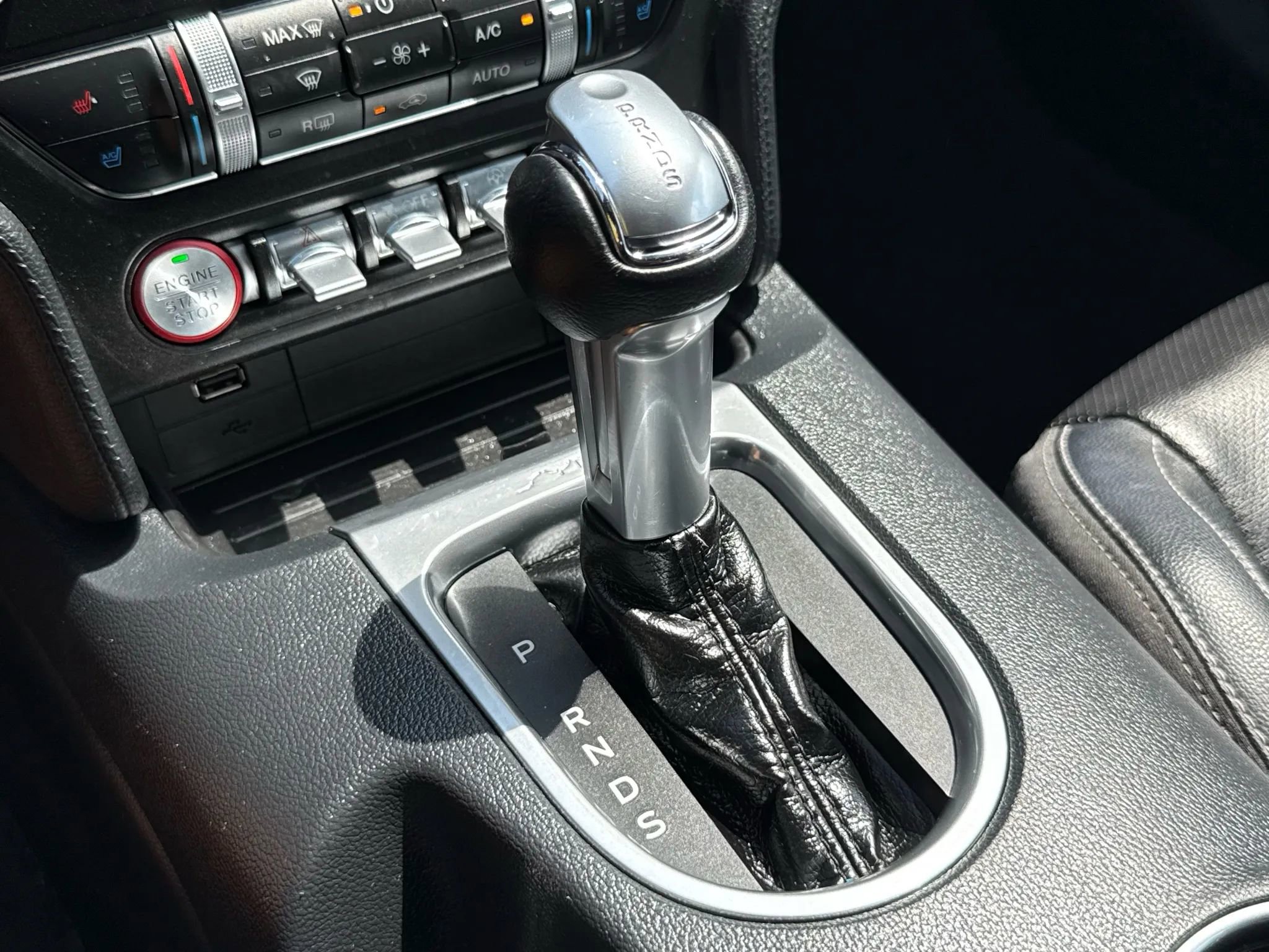 Used 2022 Ford Mustang Premium image 25