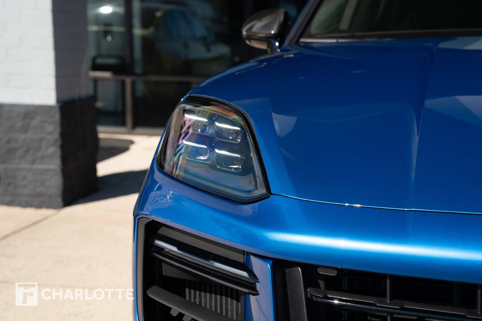 Used 2024 Porsche Cayenne Turbo GT image 3