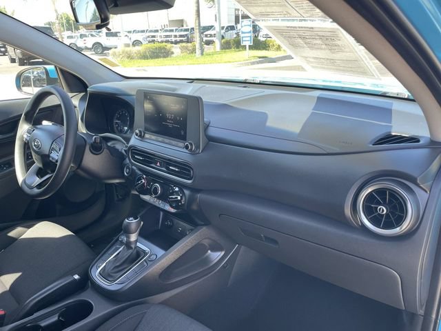 Used 2022 Hyundai Kona SEL AWD/4WD image 27