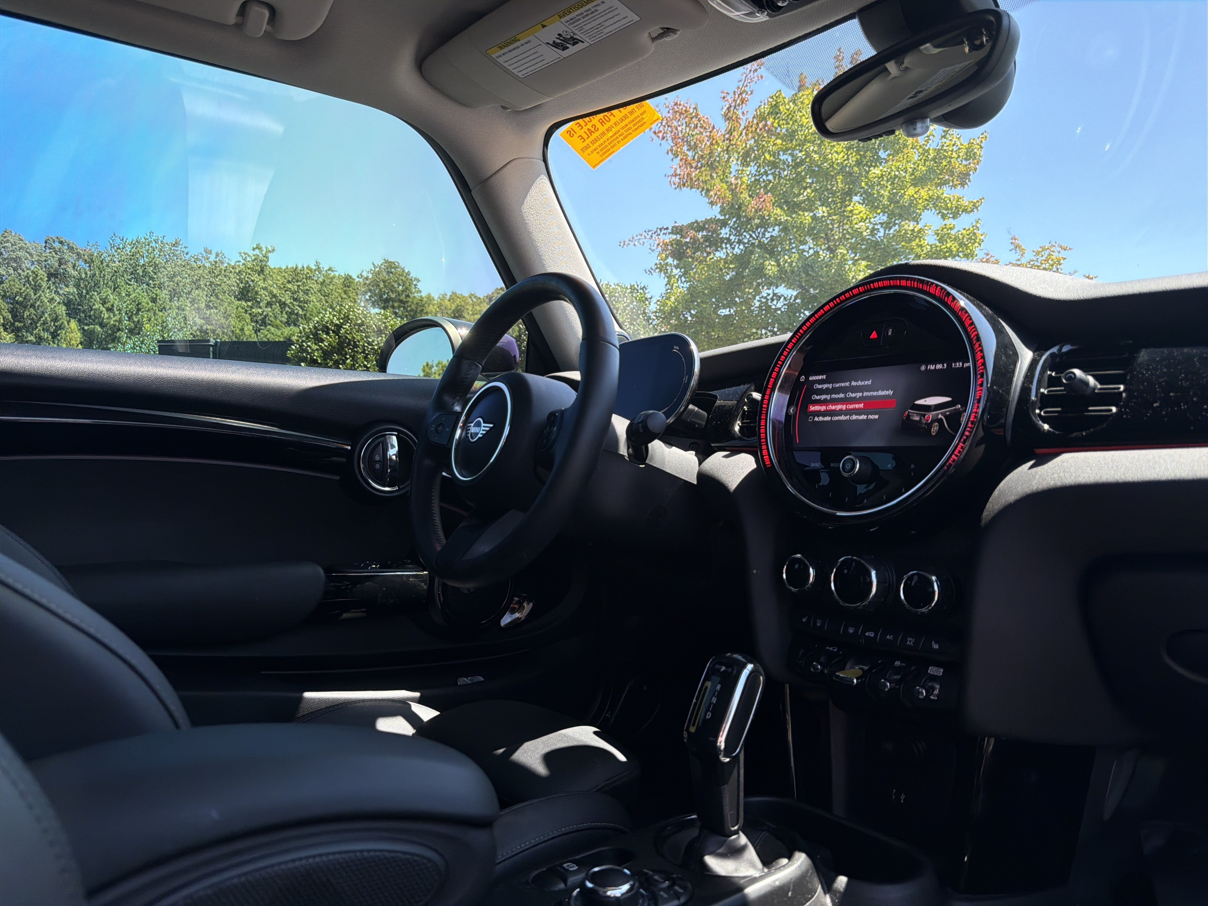 Used 2023 MINI Cooper SE FWD image 6