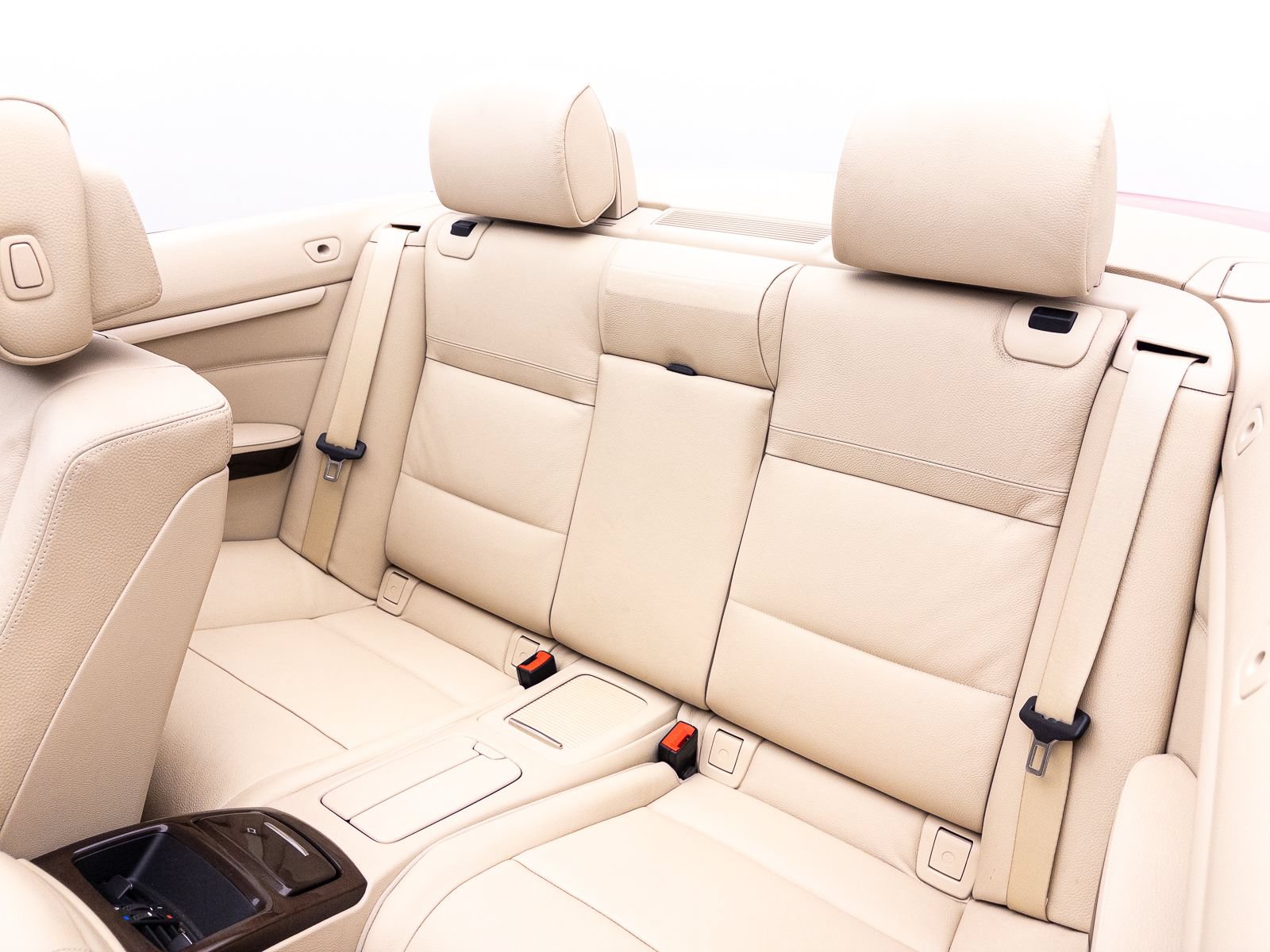 Used 2011 BMW 335i Convertible RWD image 31