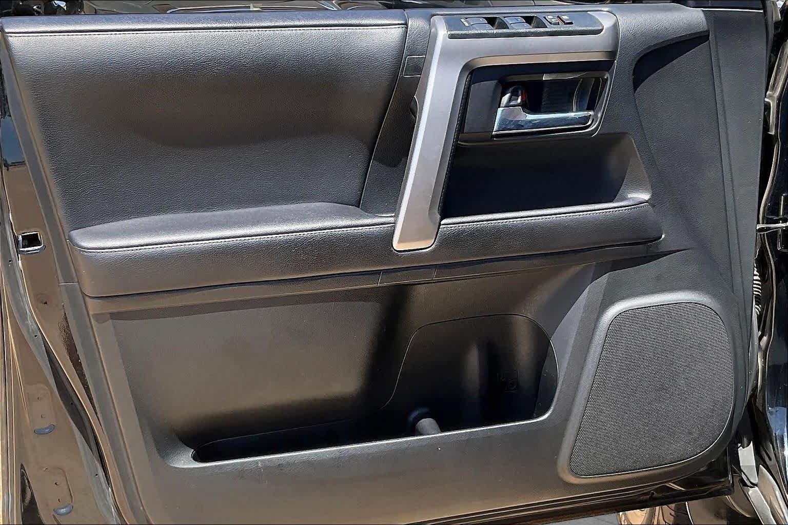Used 2022 Toyota 4Runner Trail Special Edition AWD/4WD image 21