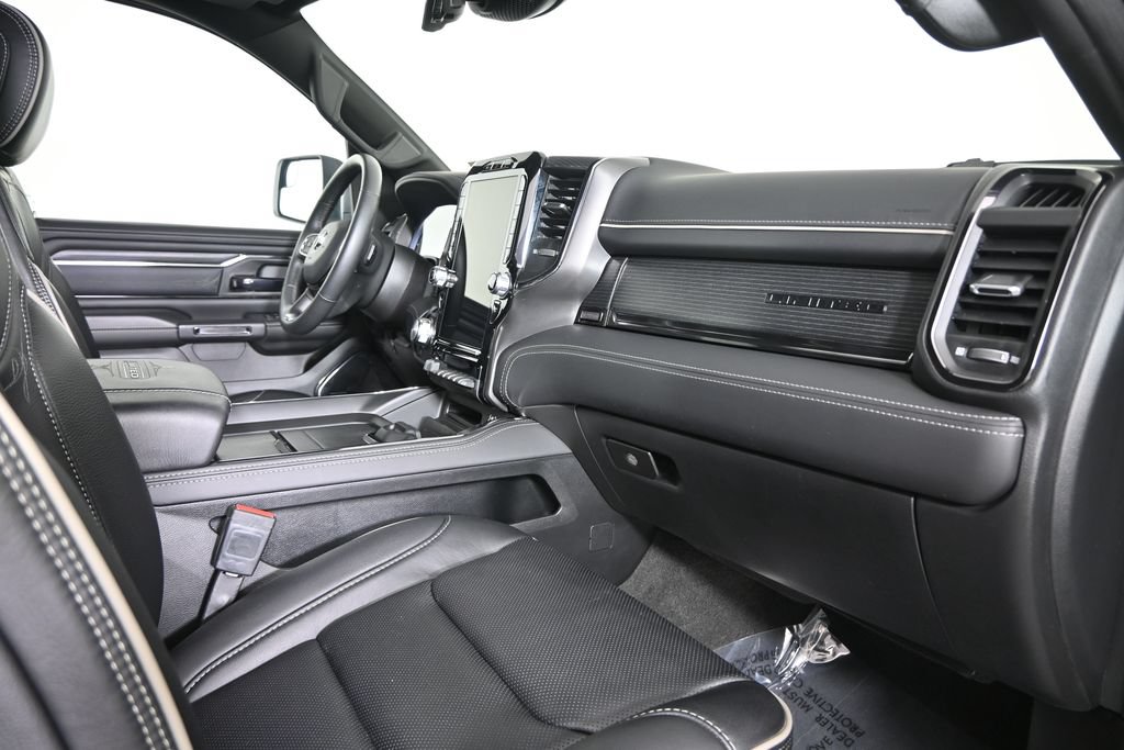 Used 2024 RAM 1500 Limited AWD/4WD image 16
