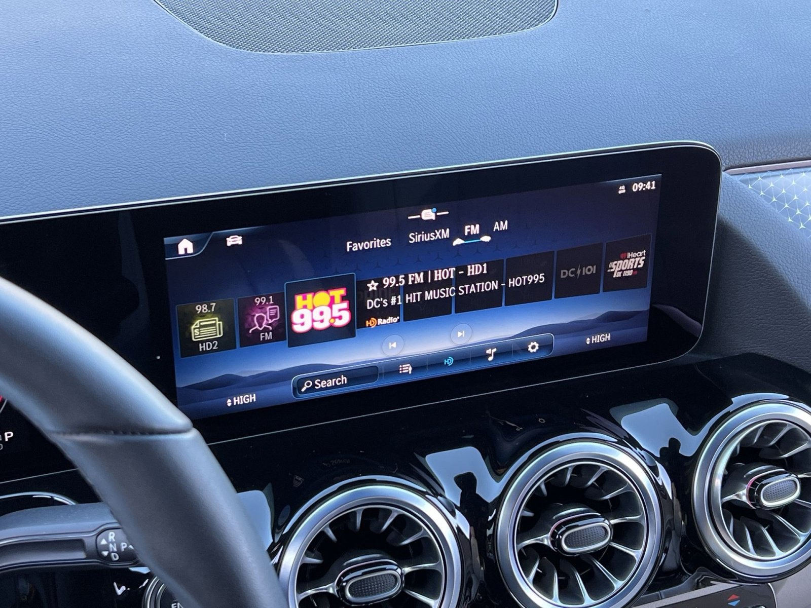 Certified 2025 Mercedes-Benz GLA 250 GLA 250 image 16