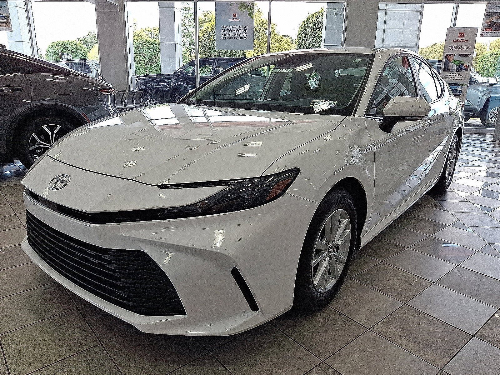New 2026 Toyota Camry LE FWD image 2
