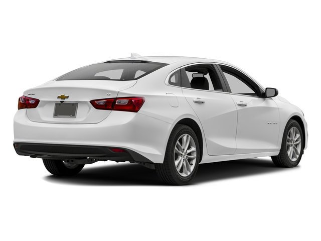 Used 2017 Chevrolet Malibu LT w/ Driver Confidence Package image 5