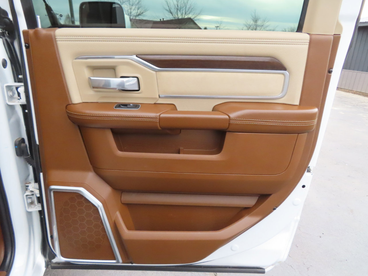 Used 2022 RAM 2500 Laramie image 49