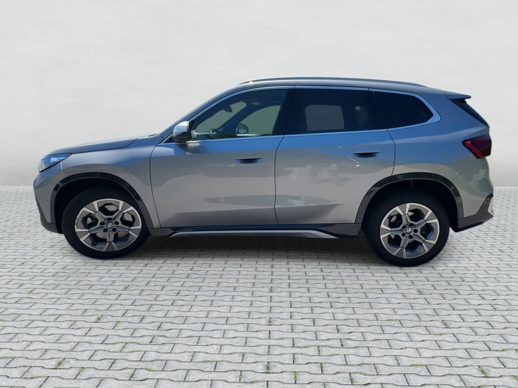 Used 2023 BMW X1 xDrive28i w/ Convenience Package AWD/4WD image 5