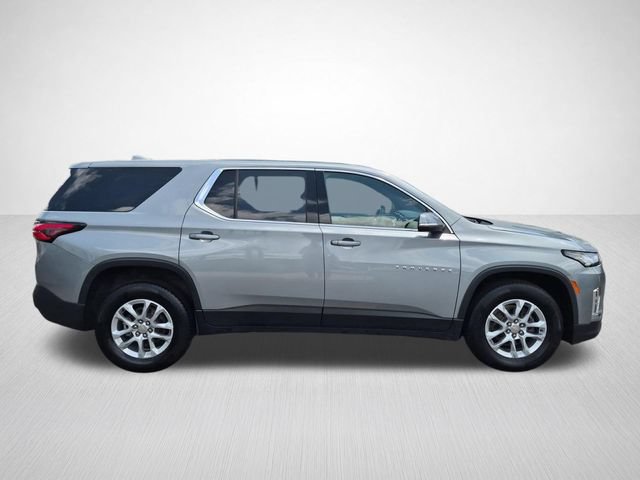 Used 2023 Chevrolet Traverse LS w/ Safety Package AWD/4WD image 11