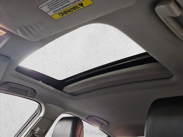 Used 2017 Acura ILX w/ Premium Package image 15