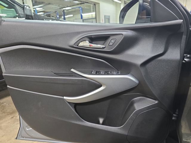 New 2026 Chevrolet Trax RS w/ Driver Confidence Package image 27