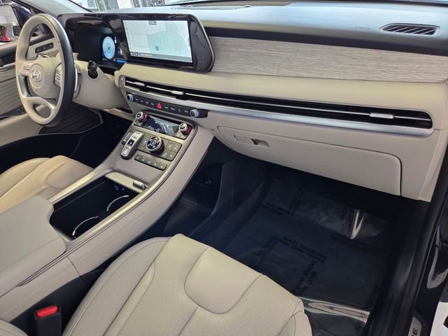 Used 2025 Hyundai Palisade Calligraphy image 22