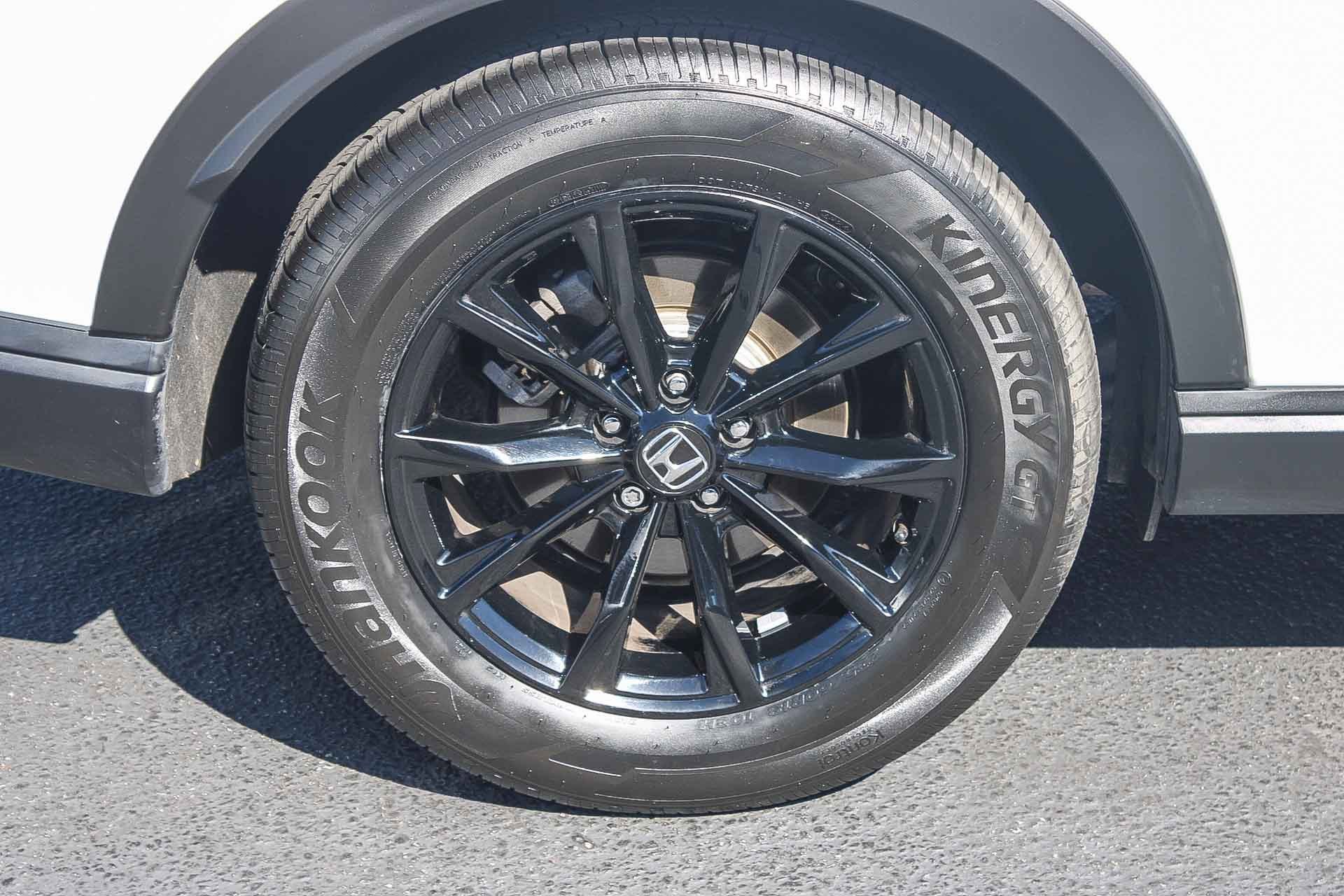 Certified 2025 Honda CR-V Sport image 12