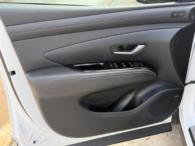 Used 2026 Hyundai Tucson Limited FWD image 10