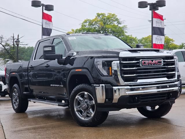 New 2026 GMC Sierra 2500 SLE AWD/4WD image 2