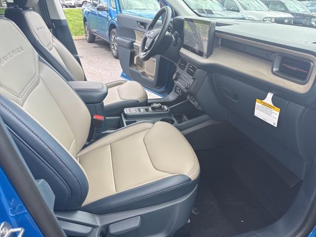 Used 2026 Ford Maverick Lariat image 30