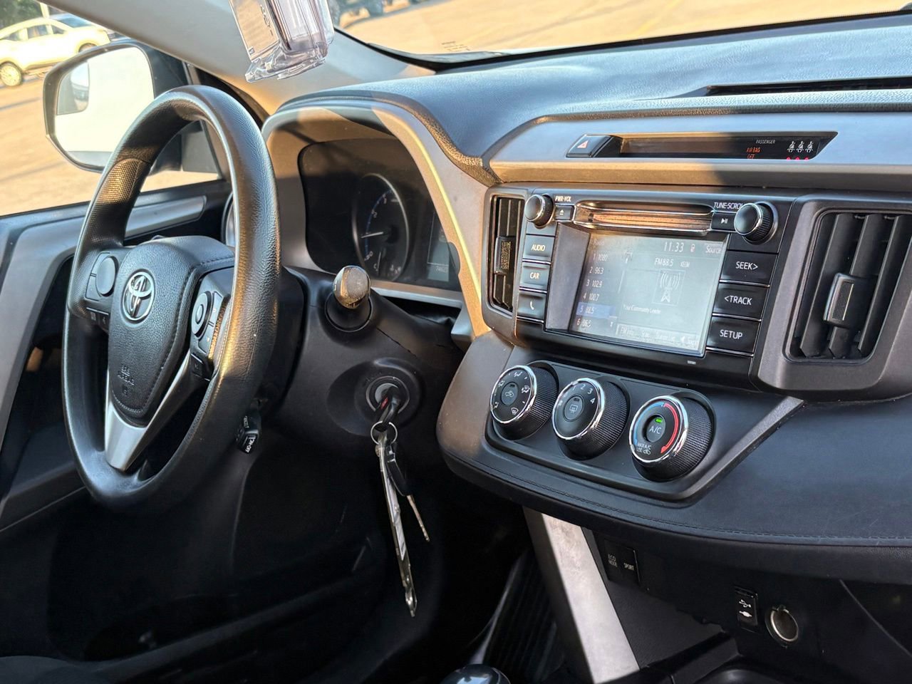 Used 2017 Toyota RAV4 LE w/ All Weather Liner Package FWD image 34