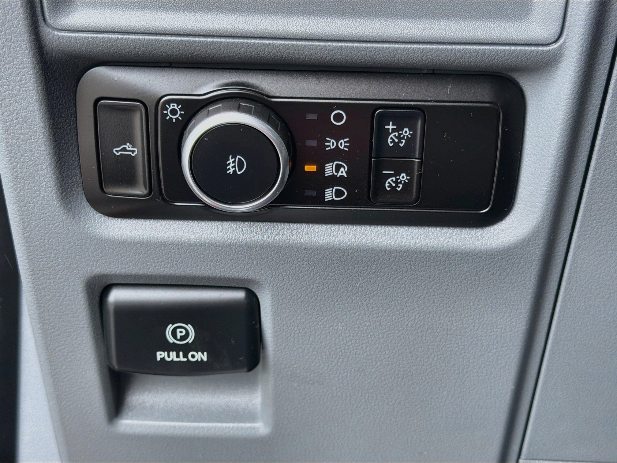 Used 2024 Ford F150 XLT w/ Mobile Office Package RWD image 34