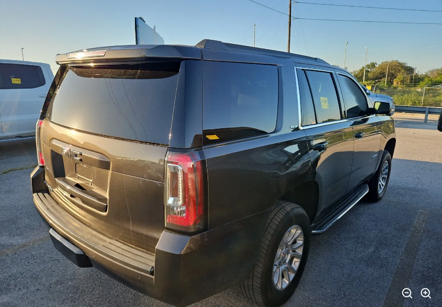 Used 2019 GMC Yukon SLT AWD/4WD image 5