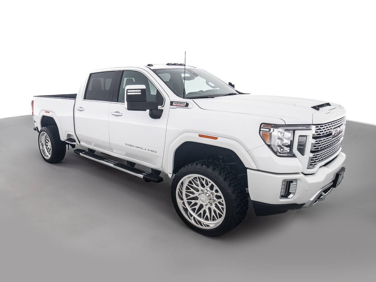 Used 2020 GMC Sierra 2500 Denali w/ Denali Ultimate Package AWD/4WD image 3