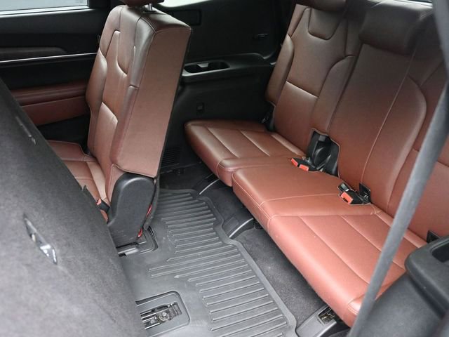 Used 2023 Kia Telluride EX image 25