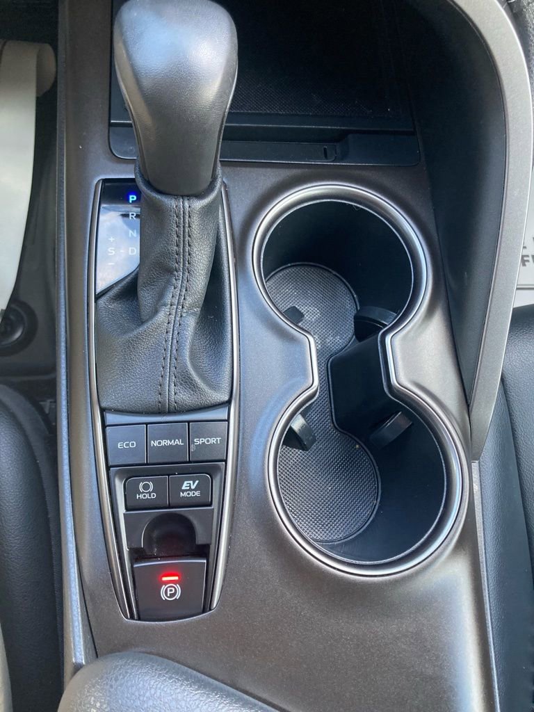 Used 2023 Toyota Camry SE image 21
